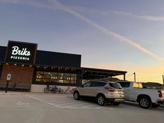 Briks Pizzeria