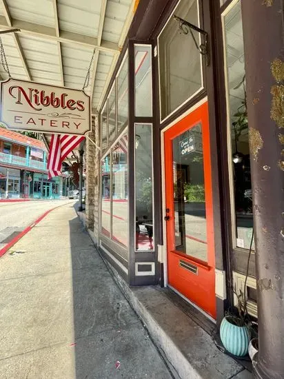 Nibbles Eatery