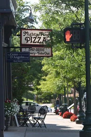 Mighty Fine Pizza