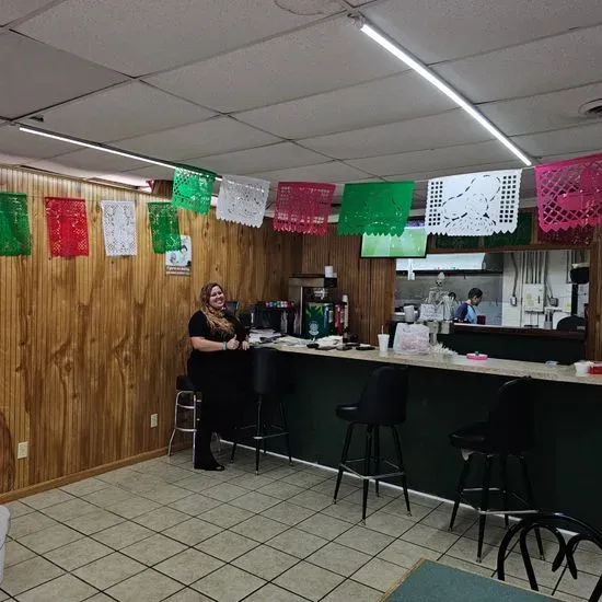 Mister taco autentic MEXICAN RESTAURANT