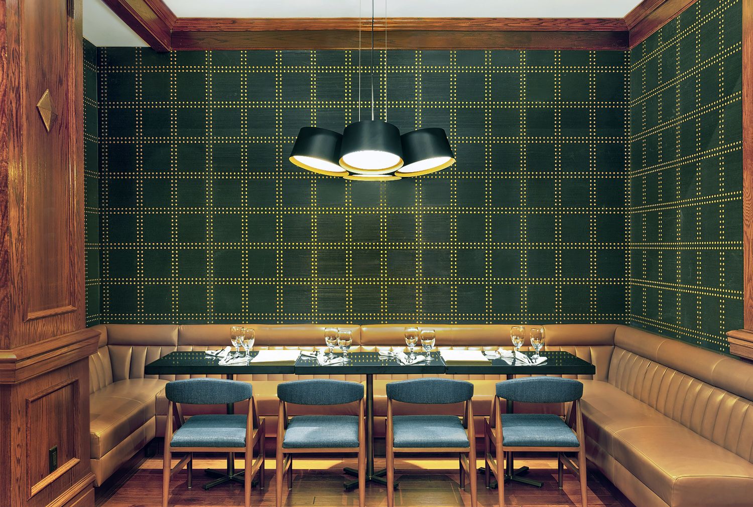 Dining room seating