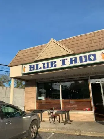 Blue Taco Bar And Restaurant