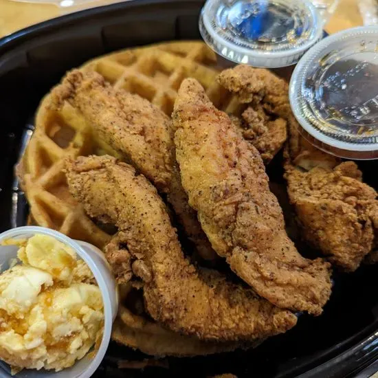 Maxine's Chicken & Waffles