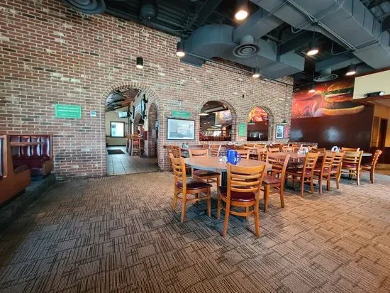 O'Charley's Restaurant & Bar