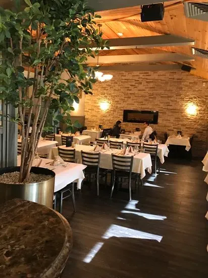 La Familia Restaurant