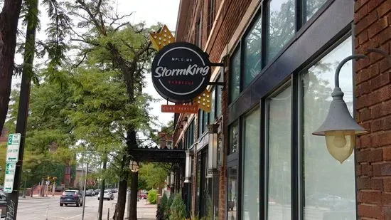 StormKing Brewpub + Barbecue