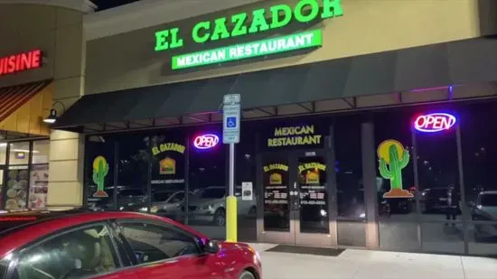 El Cazador - Airport Plaza