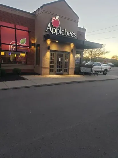 Applebee's Grill + Bar