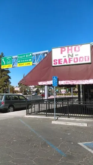 Pho 'n Seafood