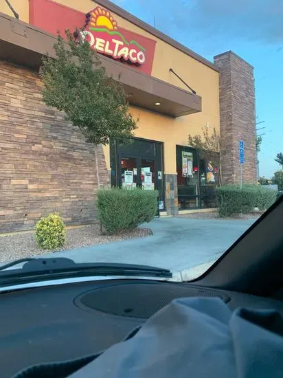 Del Taco