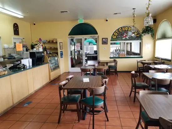 Villa Basque Café