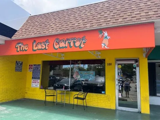 The Last Carrot - smoothies, fresh juices, healthy fare, vegetarian friendly