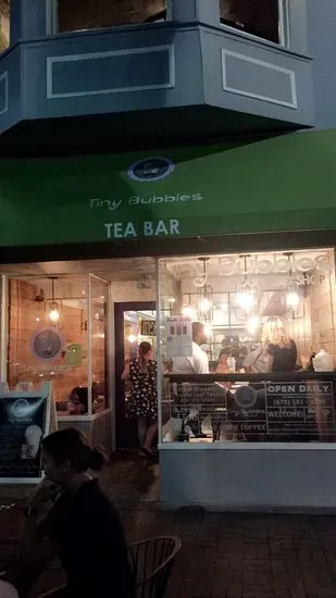 Tiny Bubbles Tea Bar and Gift Shop