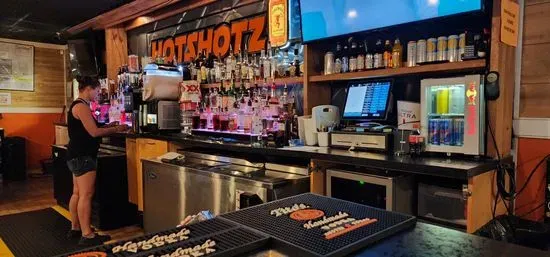 Hotshotz Bar & Grill