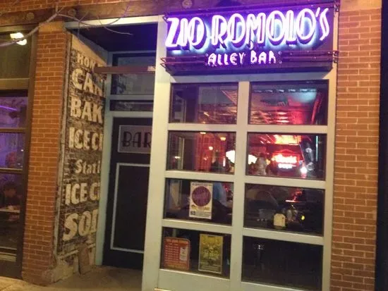 Zio Romolo's Alley Bar