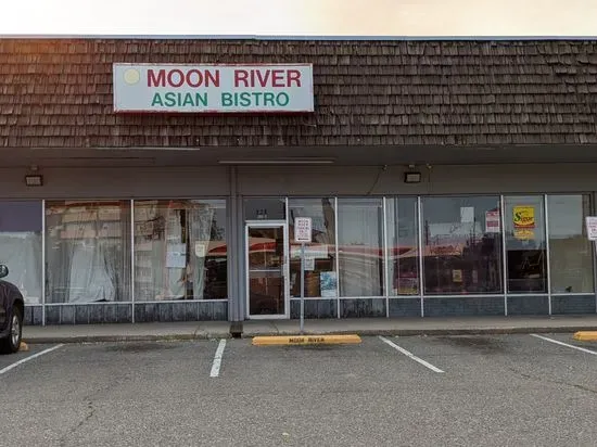 Moon River Asian Bistro