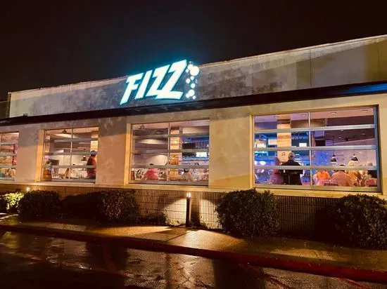 Fizz - Restaurant, Bar and Live Music Room
