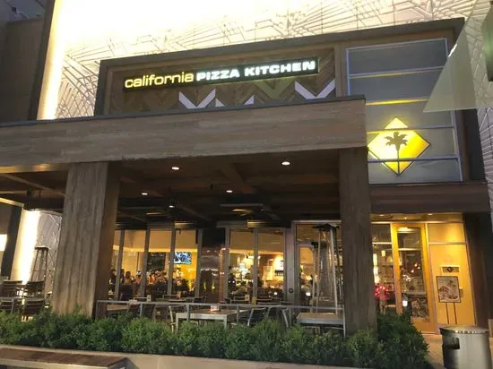 California Pizza Kitchen at Cherry Creek