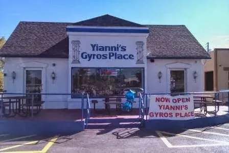 Yianni's Gyros Place