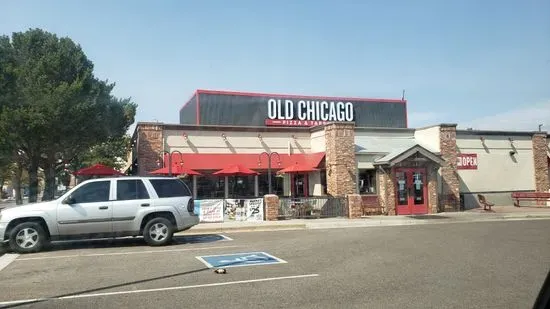 Old Chicago Pizza + Taproom