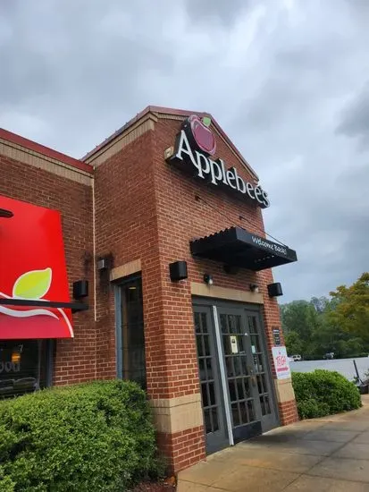 Applebee's Grill + Bar