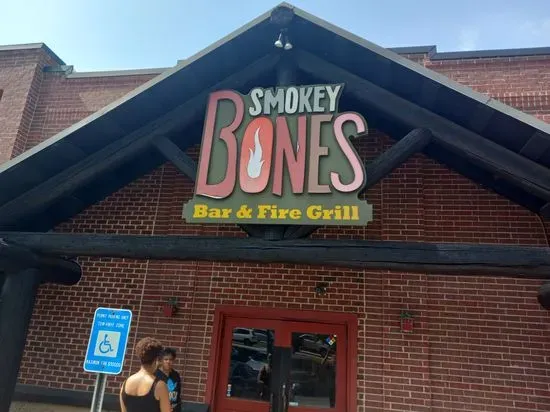 Smokey Bones Peachtree City