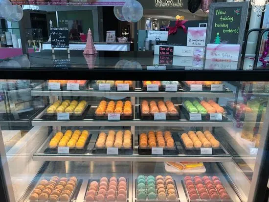 Le Macaron French Pastries - North Point Mall