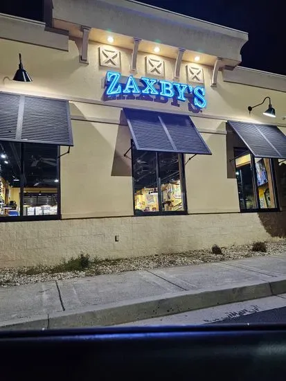 Zaxbys Chicken Fingers & Buffalo Wings