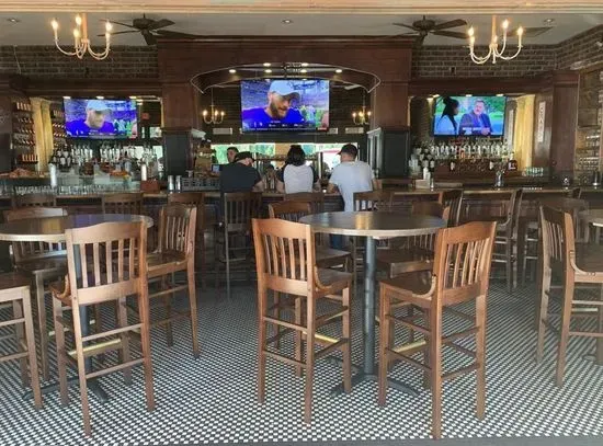404 Restaurant and Bar