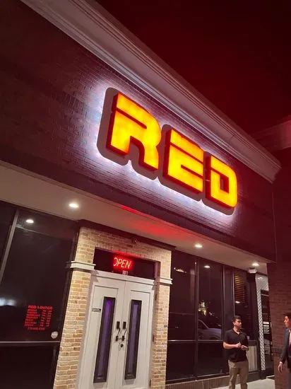 RED Lounge Duluth