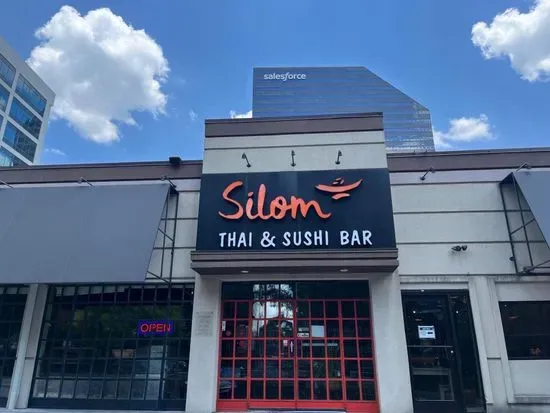 Silom Thai & Sushi bar