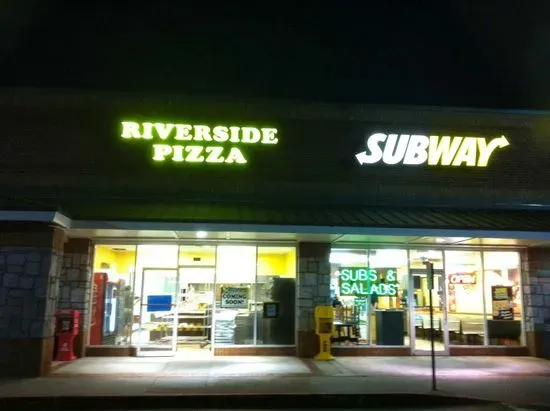 Riverside Pizza