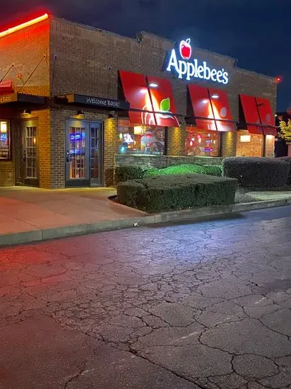 Applebee's Grill + Bar