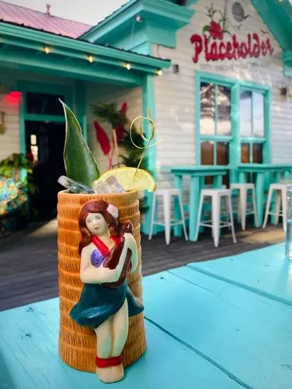 Placeholder TIKI BAR