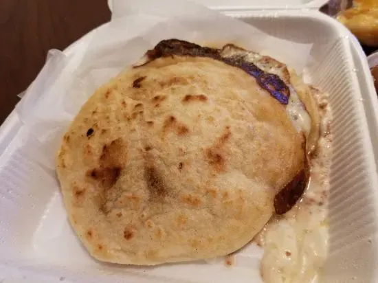 Tacos y Pupusas Los Ramos