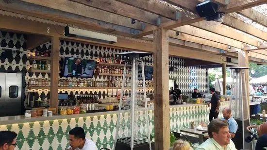 El Jardín Tequila Bar