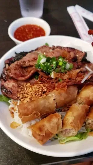 Phở VN Vietnamese Restaurant