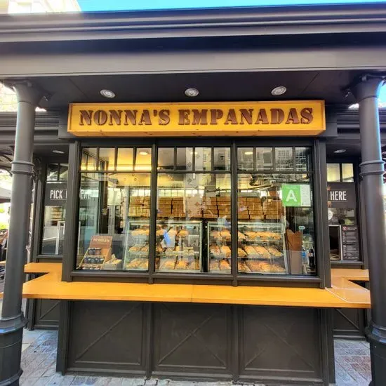 Nonna's Empanadas @ The Americana