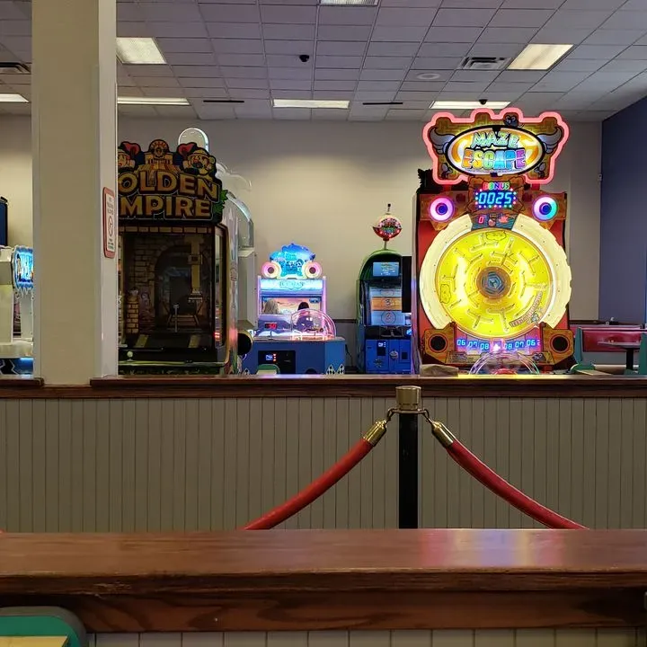 Chuck E. Cheese La Mirada, CA Checkle