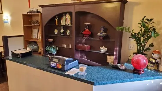 Chow's Kitchen