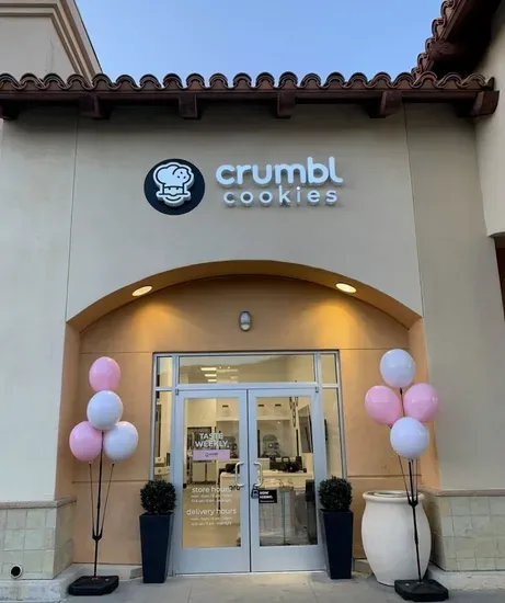 Crumbl - Santa Clarita