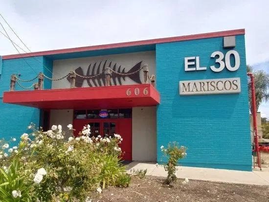 El 30 Mariscos Restaurant
