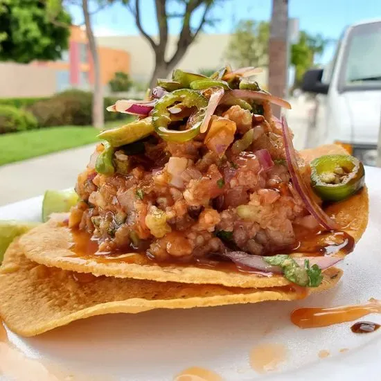 El Yaqui Tacos y Mariscos