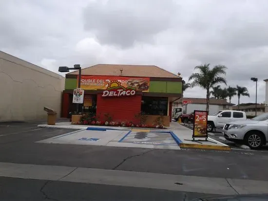 Del Taco