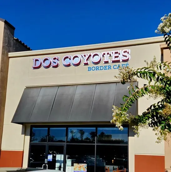 Dos Coyotes Border Cafe