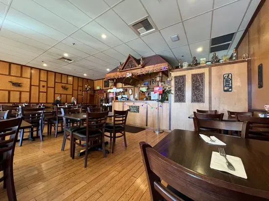 Ruen Thai Restaurant