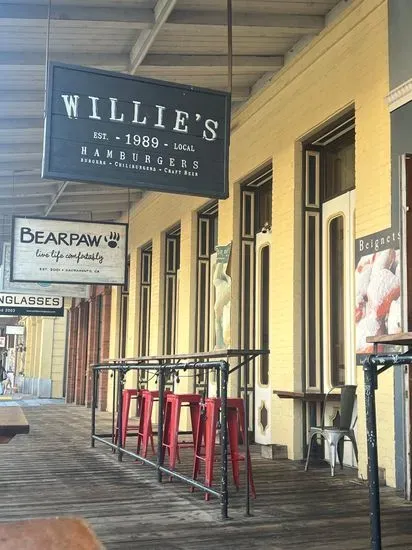 Willie's Burgers