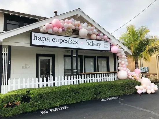Hapa Cupcakes & Cakes