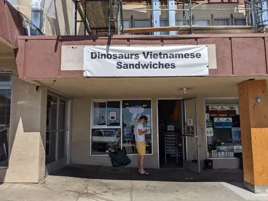 Dinosaurs Sandwiches