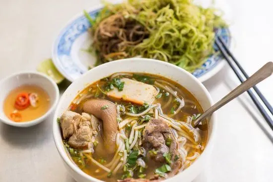 Phở House & Grill